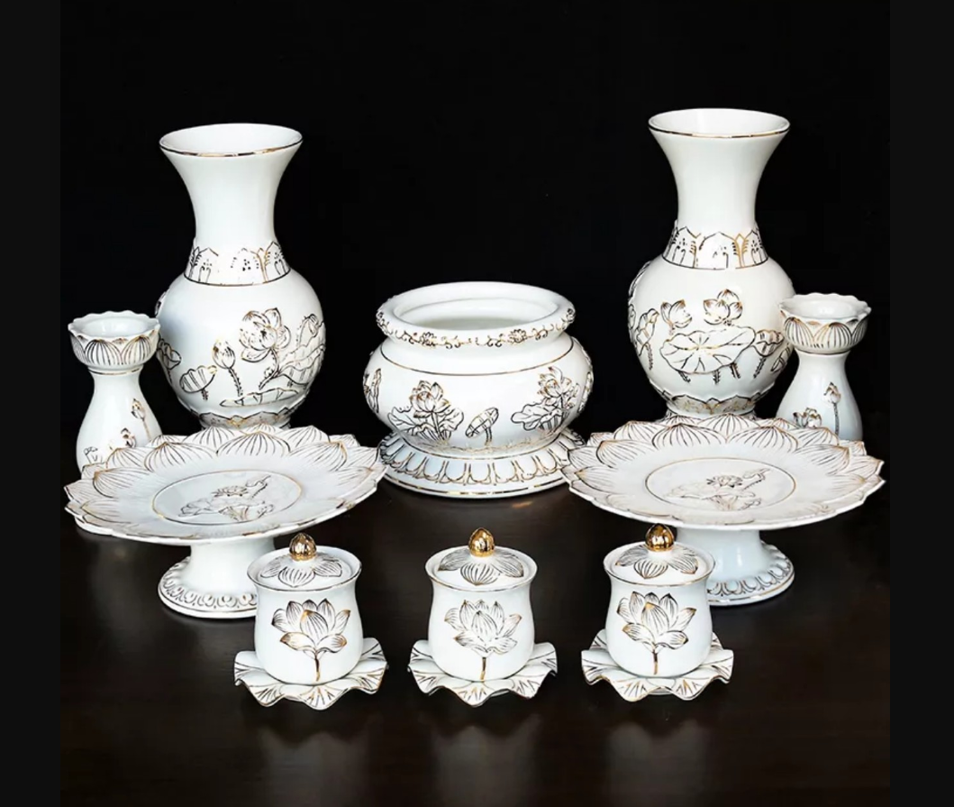 Khám phá bộ thờ Bạch Ngọc Thiên Hương 3